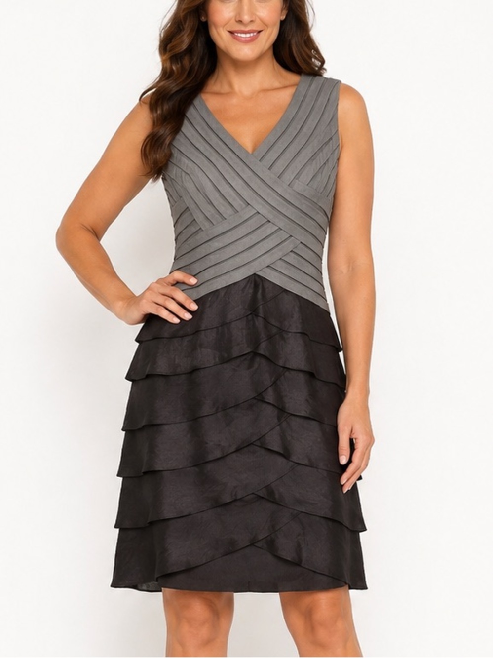 ADRIANNA PAPELL Pewter and Brown shutter pleat tiered sheath dress size 10